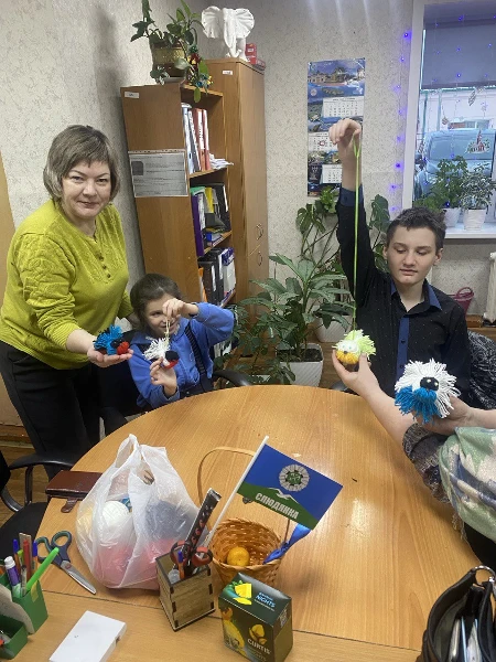 Новогодняя игрушка "Снегирь"